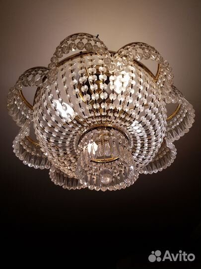 Люстра хрустальная потолочная производство Чехия