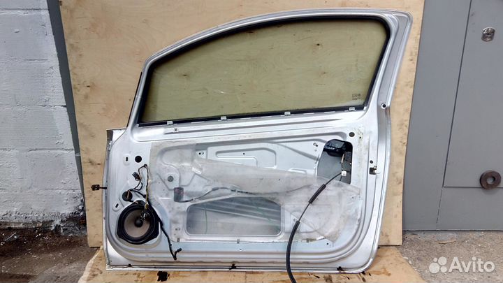 Дверь правая Опель Корса Д Купе цвет z157