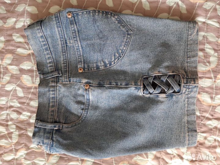 Джинсовые шорты разм. 40-42, б/у
