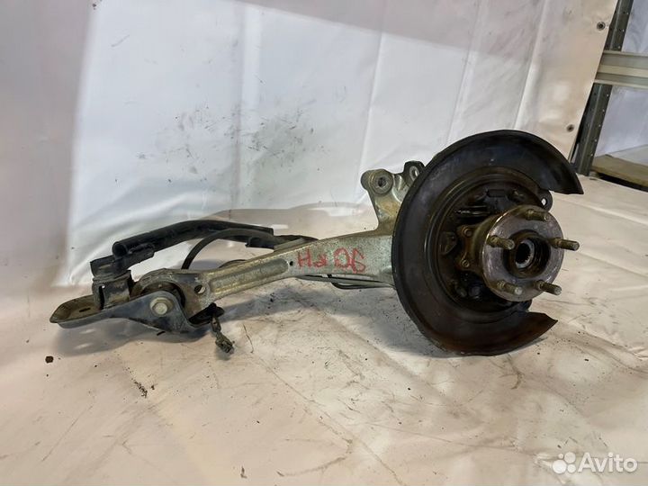 Кулак поворотный задний правый Subaru Legacy BP5