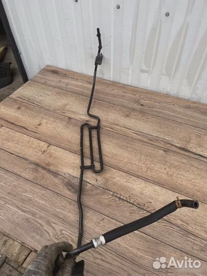 Трубка охлаждения масла Renault Laguna 1.9