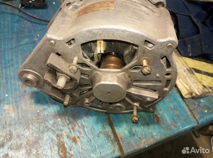 Генератор форд Bosch 0120469571