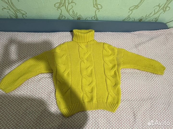 Кофта вязаная