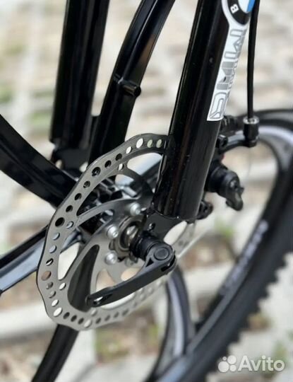 Велосипед BMW литых дисках