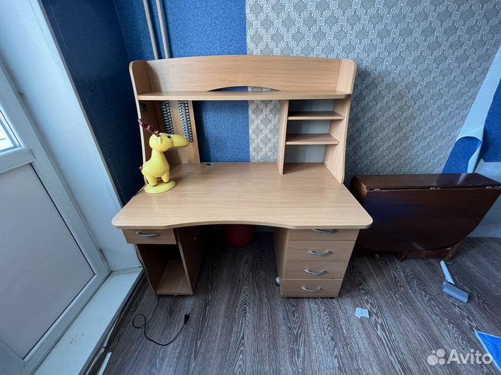 Стол ученический, компьютерный бу
