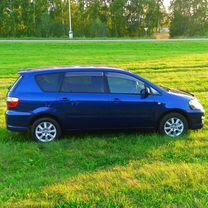 Toyota Ipsum 2.4 AT, 2003, 301 000 км, с пробегом, цена 960 000 руб.