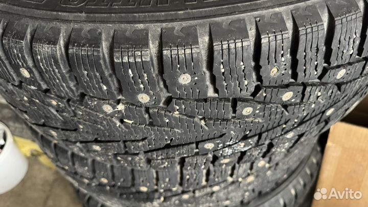 Nokian Tyres Hakkapeliitta 7 SUV 225/65 R17 106T