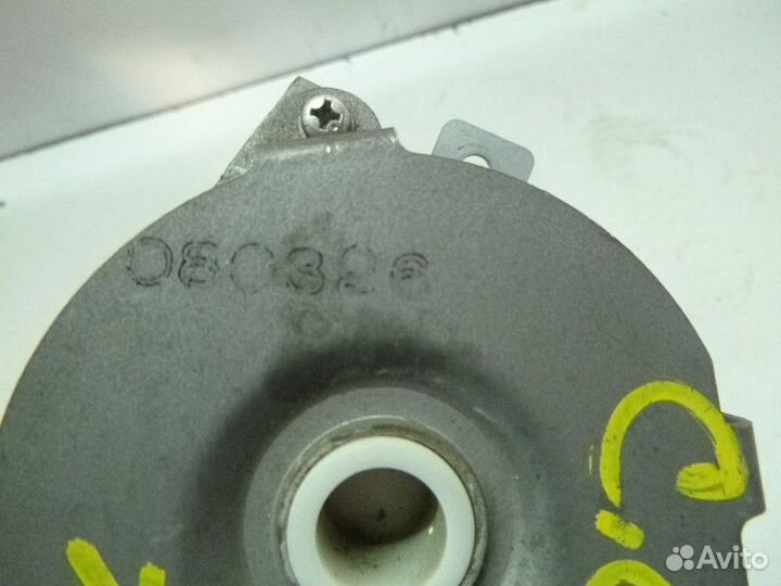 Моторчик привода двери багажника citroen C-crosser