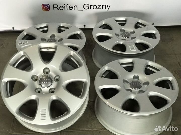 Диски оригинальные без пробега на Audi Q7