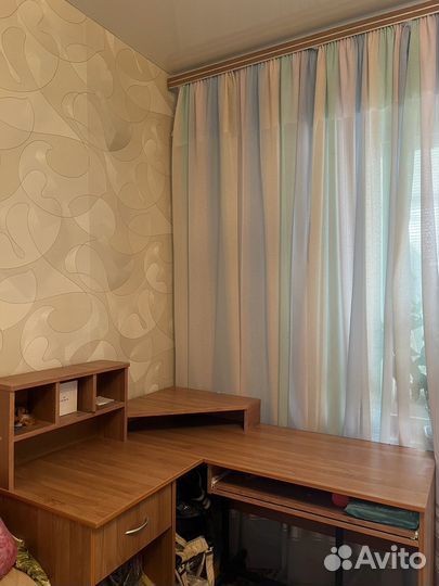 Письменный стол для школьника бу