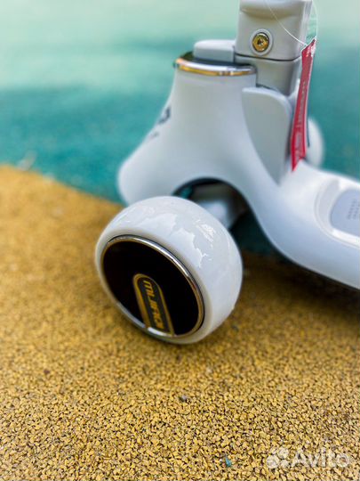 Самокат беговел 2 в 1 трансформер трехколесный