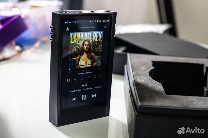 Аудиоплеер Hi-Fi Astell&Kern kann MAX