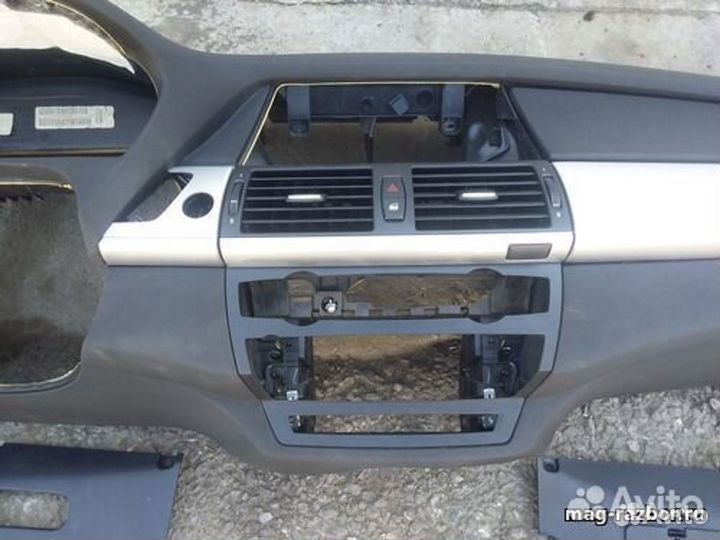 Панель приборов BMW X6 E71