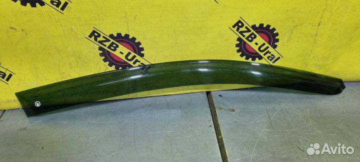 Ветровик на дверь задний левый Hyundai Solaris 2