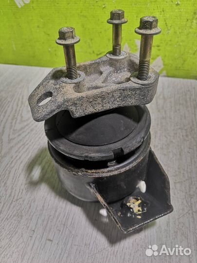 Опора двигателя правая Чери Амулет 2006+