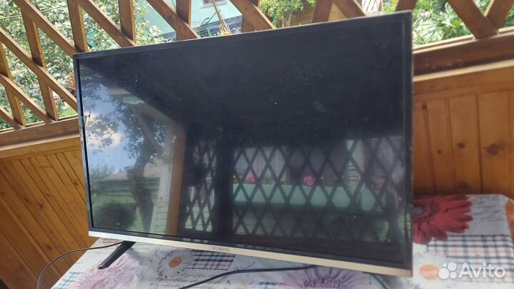 Телевизор hyundai на запчасти