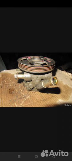 Насос гур mazda demio DW3W Dw5w