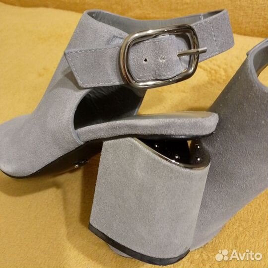 Босоножки женские 36 разме Paolo Conte