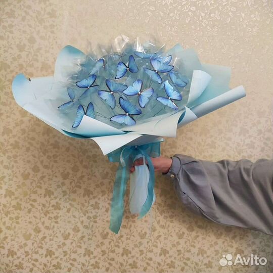 Букет на праздник, Светящийся букет из бабочек