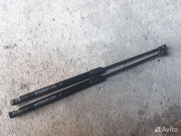 Газовые упоры багажника Lacetti