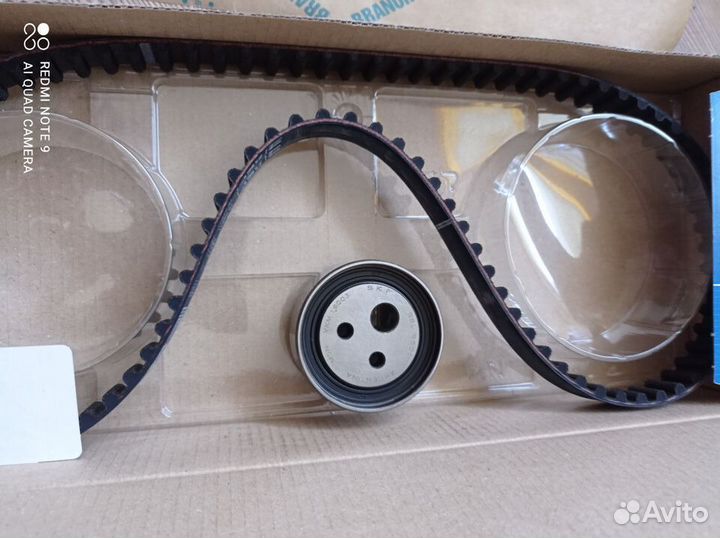 Рено логан грм 1,4 1.6 8кл.(помпа)