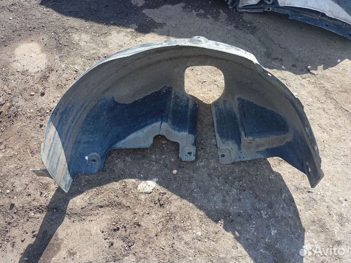 Подкрылок volkswagen polo задний левый