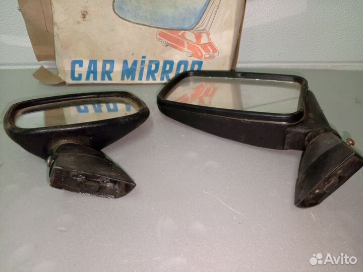 Автомобильное зеркало СССР