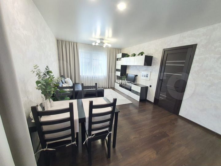 Дом 136,6 м² на участке 8 сот.