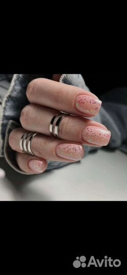 Маникюр педикюр