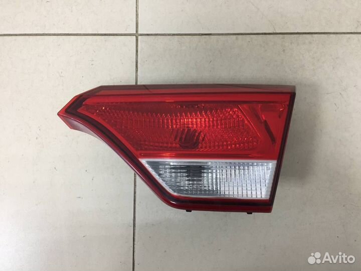 Фонарь задний внутренний правый Kia Rio 4 FB 2017