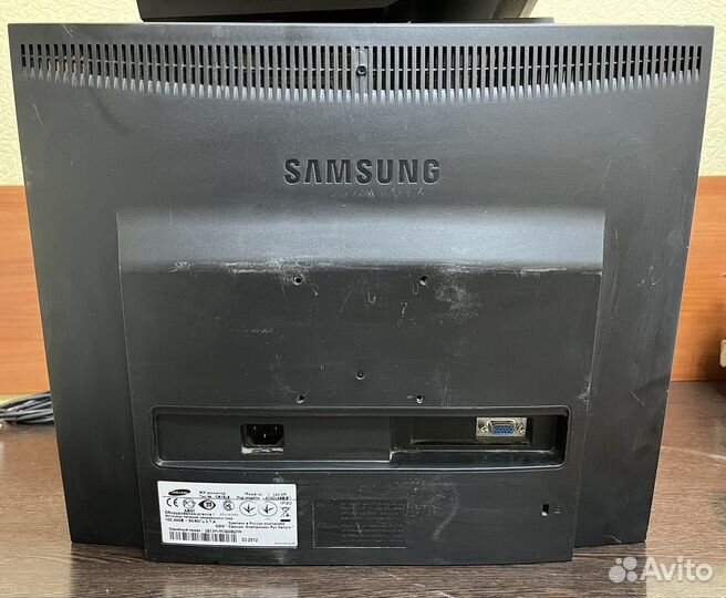 Мониторы 19 дюймов без подставок