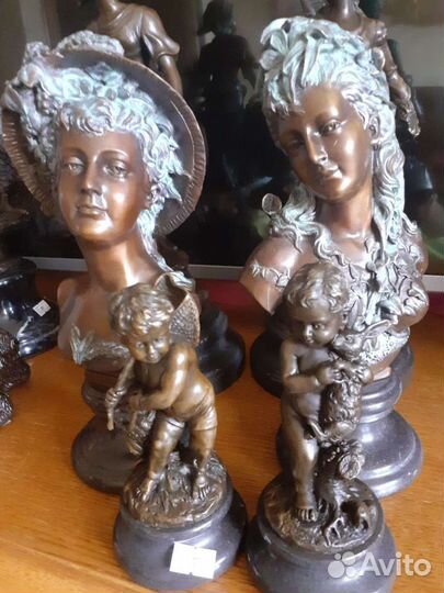 Девушки парные бронза