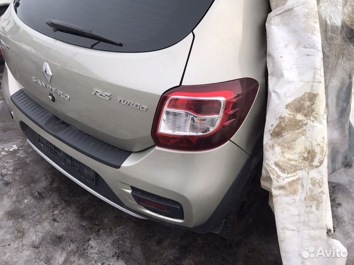 Крышка багажника Renault Sandero stepway 2