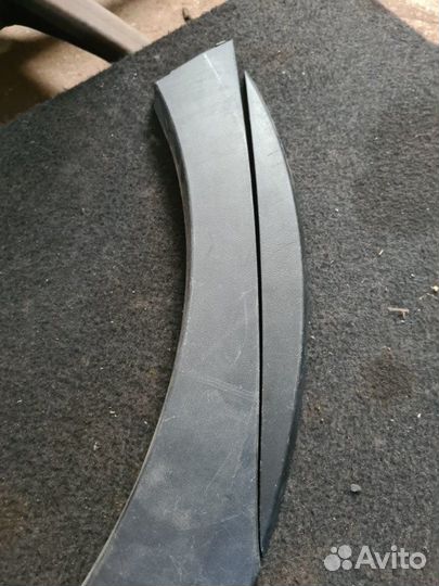 Молдинг на крыло задний левый Kia Rio X-line 4