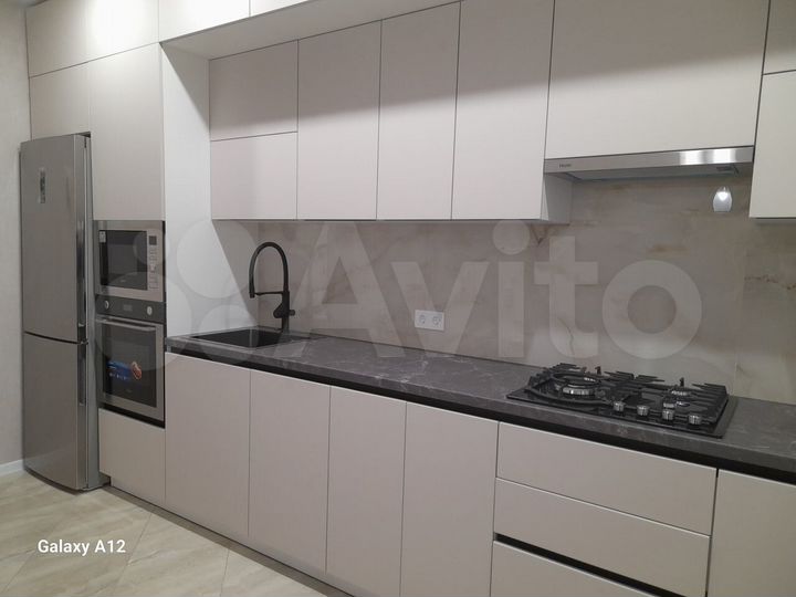 1-к. квартира, 42 м², 2/9 эт.