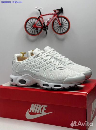 Кроссовки Nike Air Max Tn Plus белые