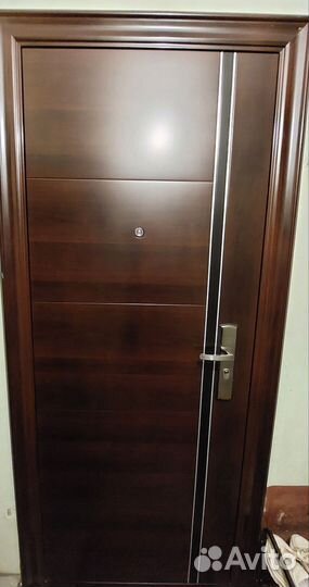 Дверь входная металлическая