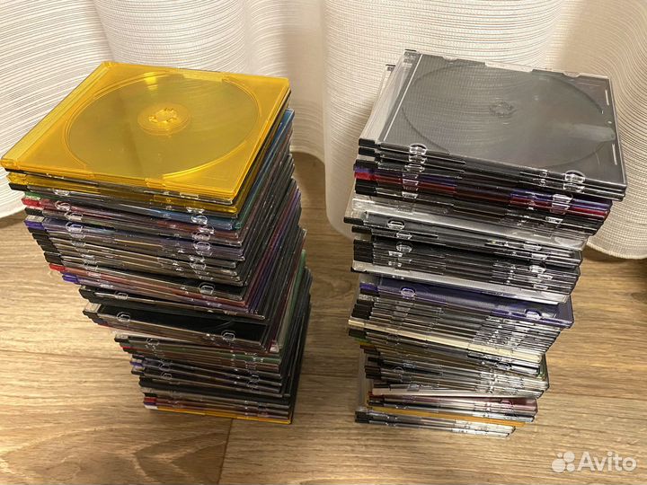 Разная упаковка для компакт дисков