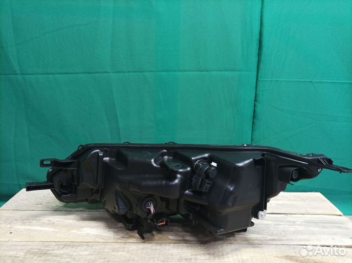 Фара на Ниссан Кашкай