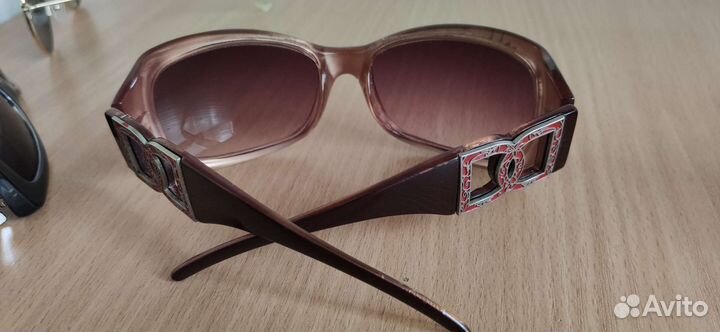 Солнцезащитные очки