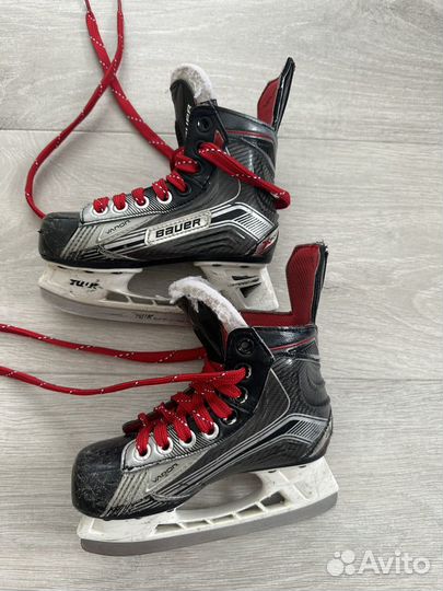 Коньки хоккейные детские Bauer Vapor X900