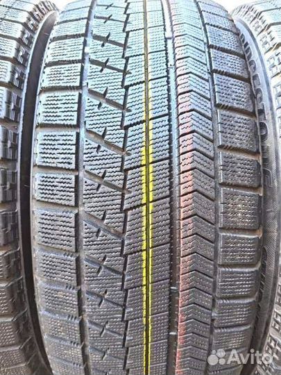 Bridgestone Blizzak VRX 225/50 R17 94Q
