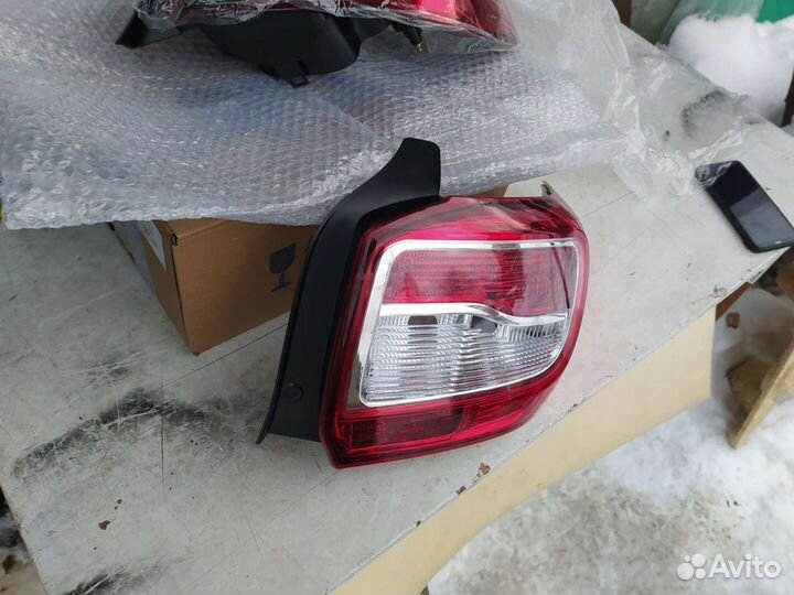 Фонарь правый Рено Логан 2