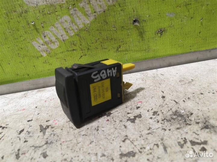 Кнопка противотуманки Ауди А4 Б5