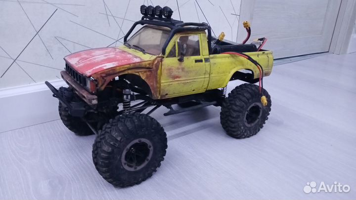 Радиоуправляемый краулер Remo Hobby 1073