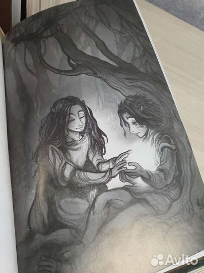 Книги фантастика и фэнтези