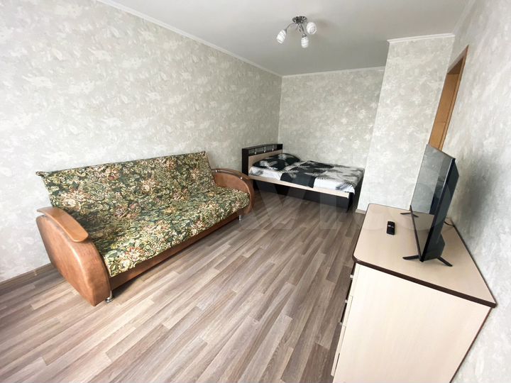 1-к. квартира, 41 м², 8/10 эт.