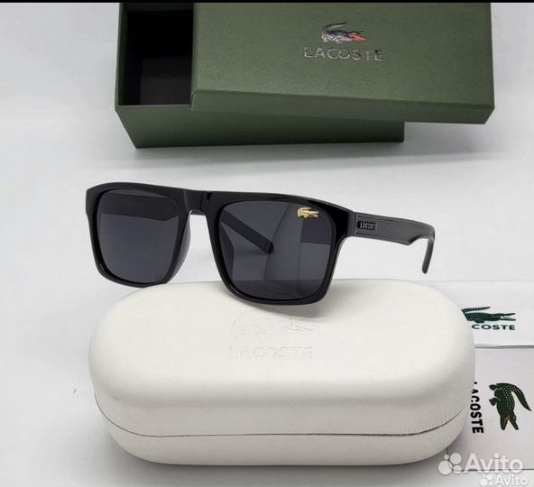 Солнцезащитные очки lacoste