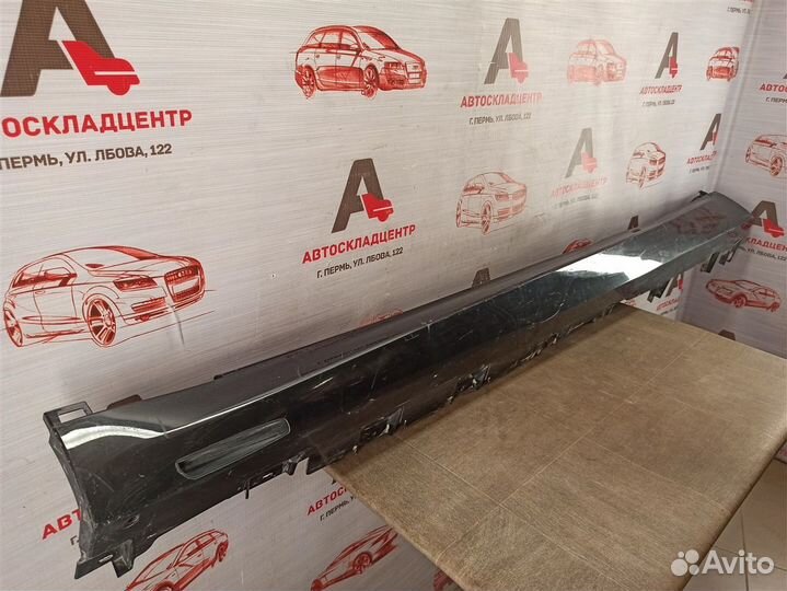 Накладка порога кузова - наружная облицовка левая