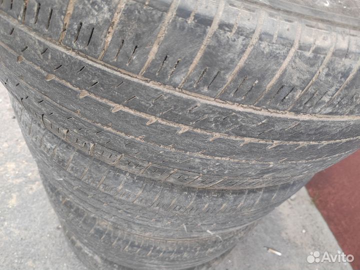 Bridgestone Dueler H/L 33 235/55 R19 101V